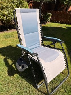 Free outdoor lounge chair