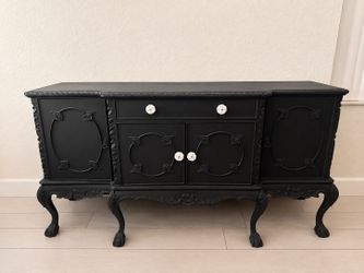 Beautiful Vintage/Antique-Style Ornate Sideboard / Buffet – Painted Black   $700 OBO