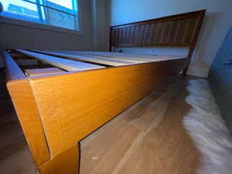 Zinus Wood Bed Frame with Slatted Headboard