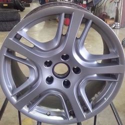Porsche Panamera OEM wheels