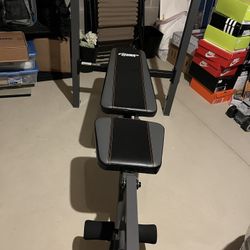 Weight bench