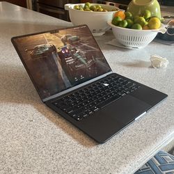 Apple Macbook Air- like New But missing Zero Key