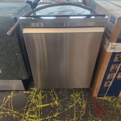 Insignia 24 Inch Dishwasher Stainless Steel 