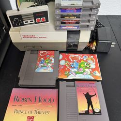 Working Nintendo NES console + 7 Games + Hookups And Controller!