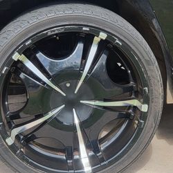 Set Rims 22".5lubs/universal (https://offerup.com/redirect/?o=SmVlcC5jaHJ5c2xlci5kb2RnZQ==.charguer.)$350