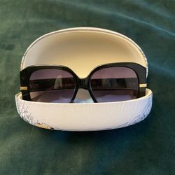 New women’s Fendi sunglasses 