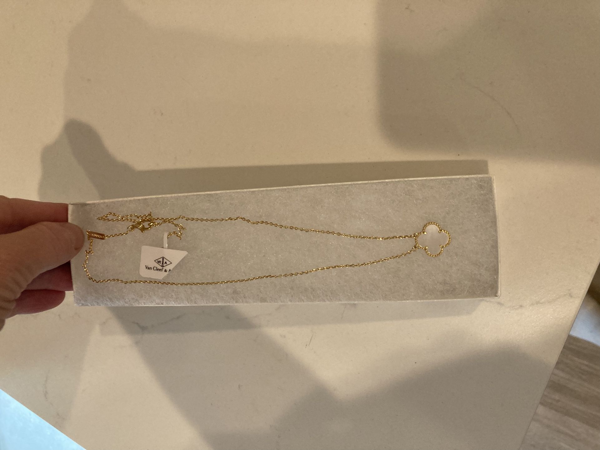 ✨New Stunning Design Er 18k Plated Necklace Pendant Beautiful Piece Elevate