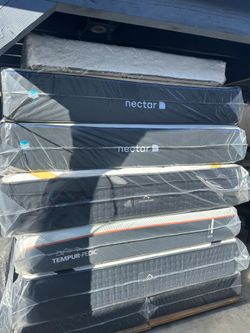 Nectar Mattress.   King Size Nectar 4.0 Classic Memory  14"