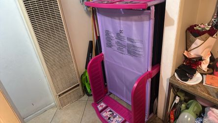 Minnie Mouse toddler bed frame