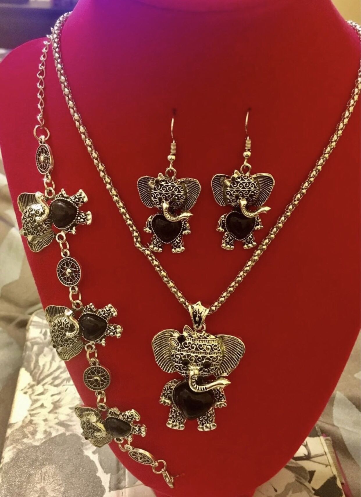Tibetan Retro Turquoise 3pcs Lucky Elephant Jewelry Set