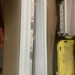 4 Foot LED and Fluorescent Lights 