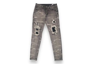 Ripped Skinny Jeans