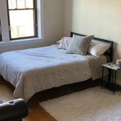 Queen Metal bed frame FRAME ONLY