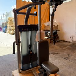 LF INSIGNIA SERIES PECTORAL / REAR DELTOID 