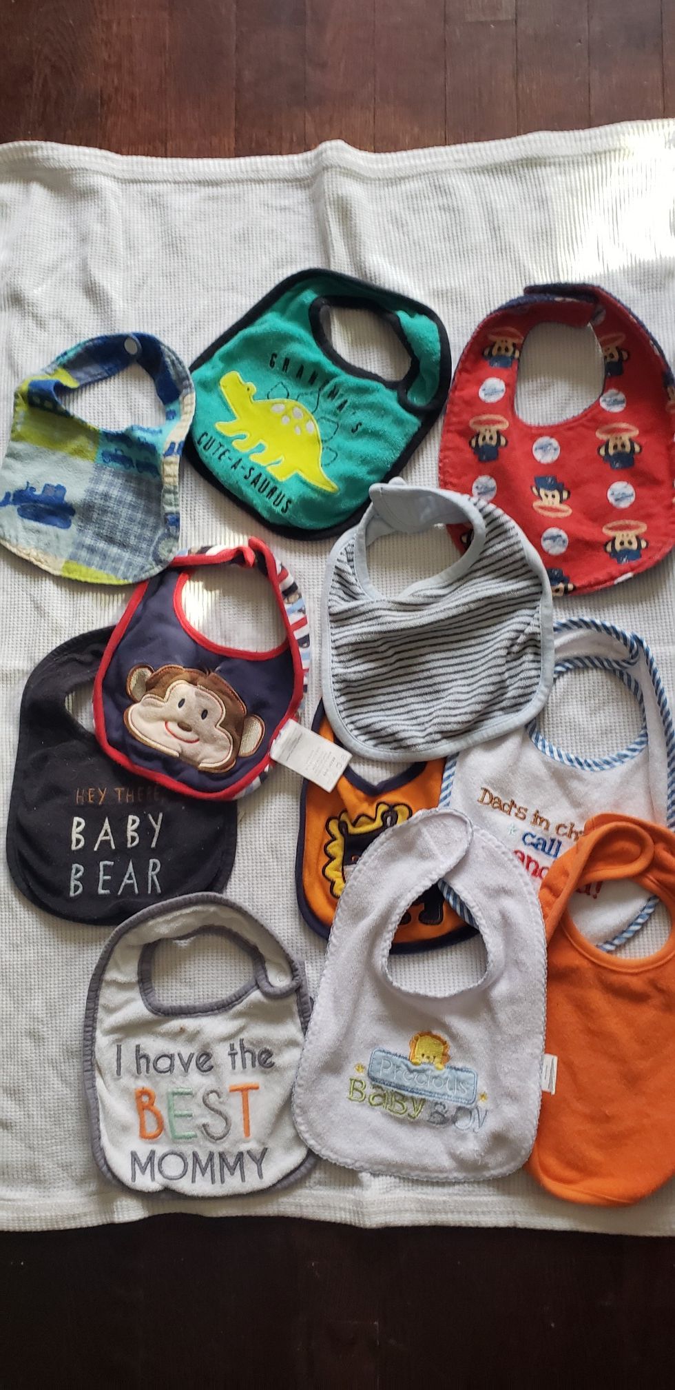 PENDING-Assorted baby bibs