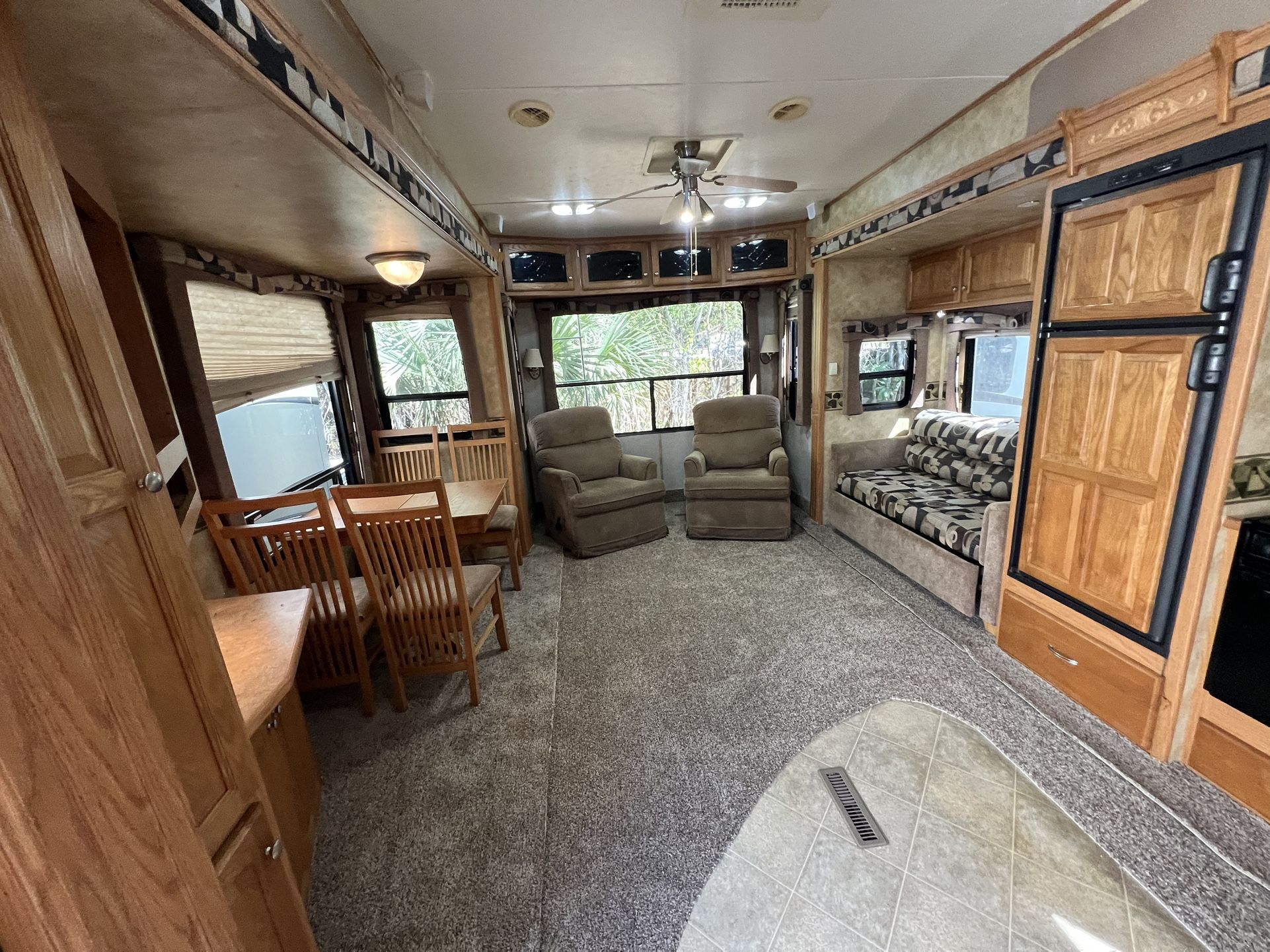 2008 BIG COUNTRY 32FT