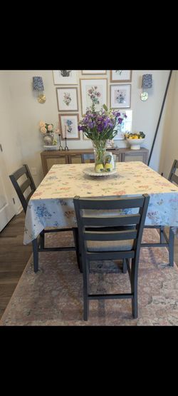 5 Piece Dining Room Set