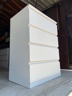 4 Drawer Dresser