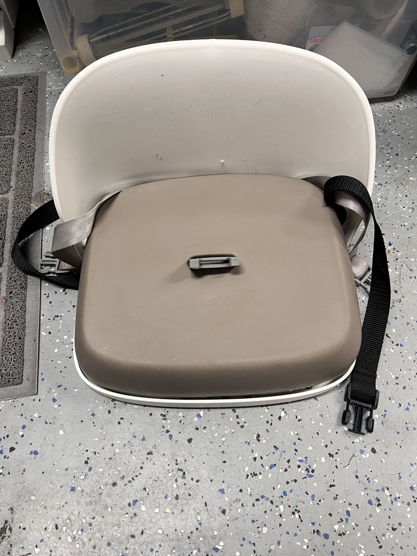 OXO Perch Booster Seat With Straps 