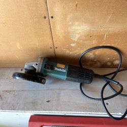 Makita Corded Grinder 