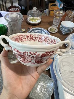Very Nice Serving Bowl