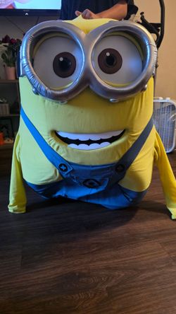 Large Minion costume