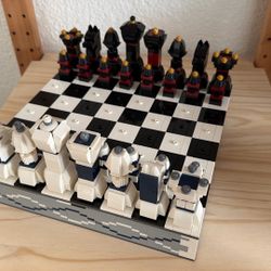 LEGO Iconic Chess Set