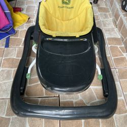 Baby Walker John Deer 
