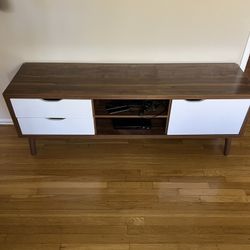 TV stand 