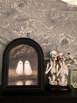 Framed Ghost Art Print in Black Arch Frame