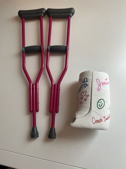 American Girl Doll McKenna’s Cast And Crutches