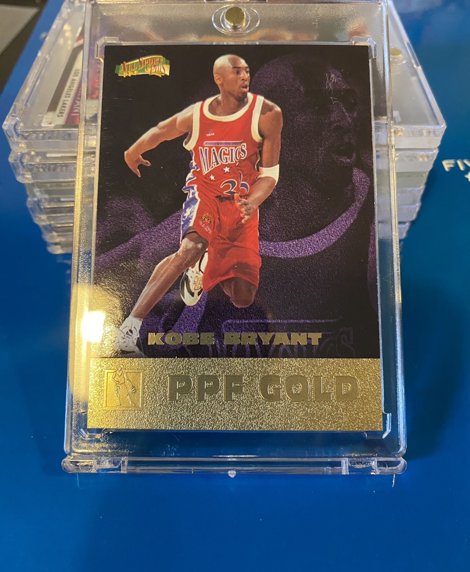 Kobe Bryant Gold Parallel Rookie Card