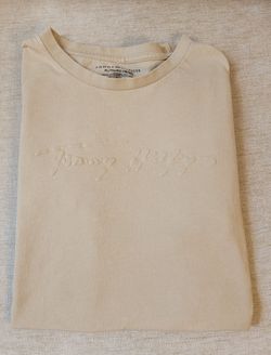 Boys T-shirt Size XL (18/20)