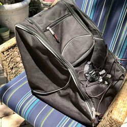 Athalon Boot Bag/Backpack: 17" x 15" x 14"  