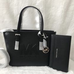 Michael Kors Purse And Wallet 