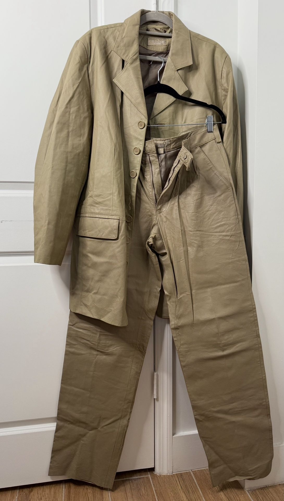 Men’s Genuine Leather Suit Set – Jacket & Pants – Size 32 – Cougar Leather