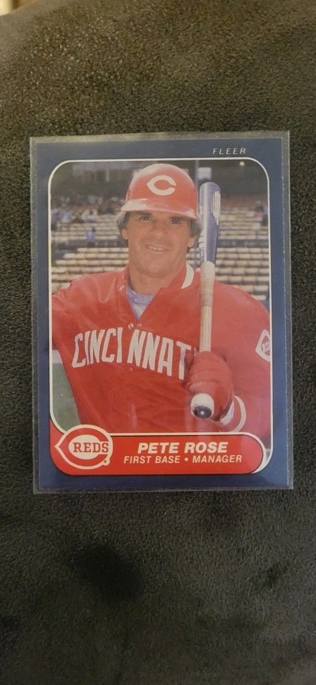 1986 Fleer Pete Rose Baseball Card