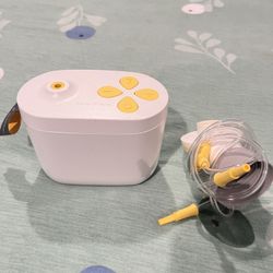 Medela Pump in Style Breast Pump (Pre-owned)