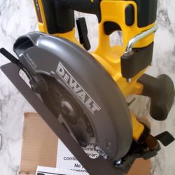DeWalt 60V Flex Volt Sierra Circular 7 1/4 NUEVA!!! DeWalt 60V Flex Volt Circular Saw 7 1/4 NEW!!!!