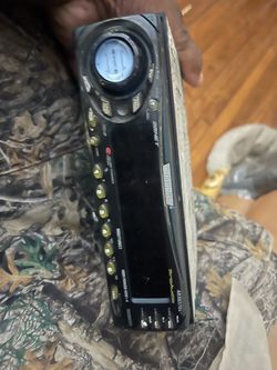 Clarion CD player