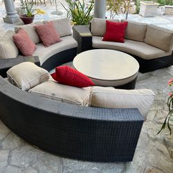 Frontgate 7P Outdoor HiEnd furniture couch coffee end table set