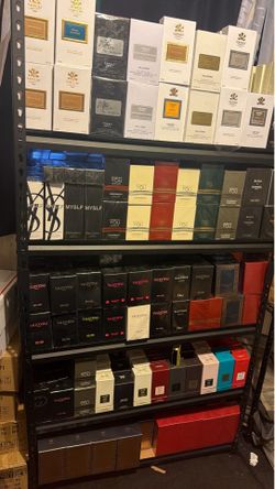 Perfume/ Colognes