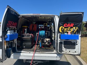 2005 Ford E-250