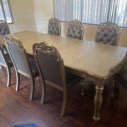 Dining Table Set