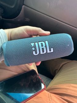 JBL Flip 6 - Excellent Condition (Like New)