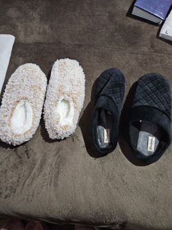 Brand New Women's Houseshoes