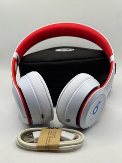 (Authentic) Pop White Solo3 Bluetooth Wireless Headphones #2391