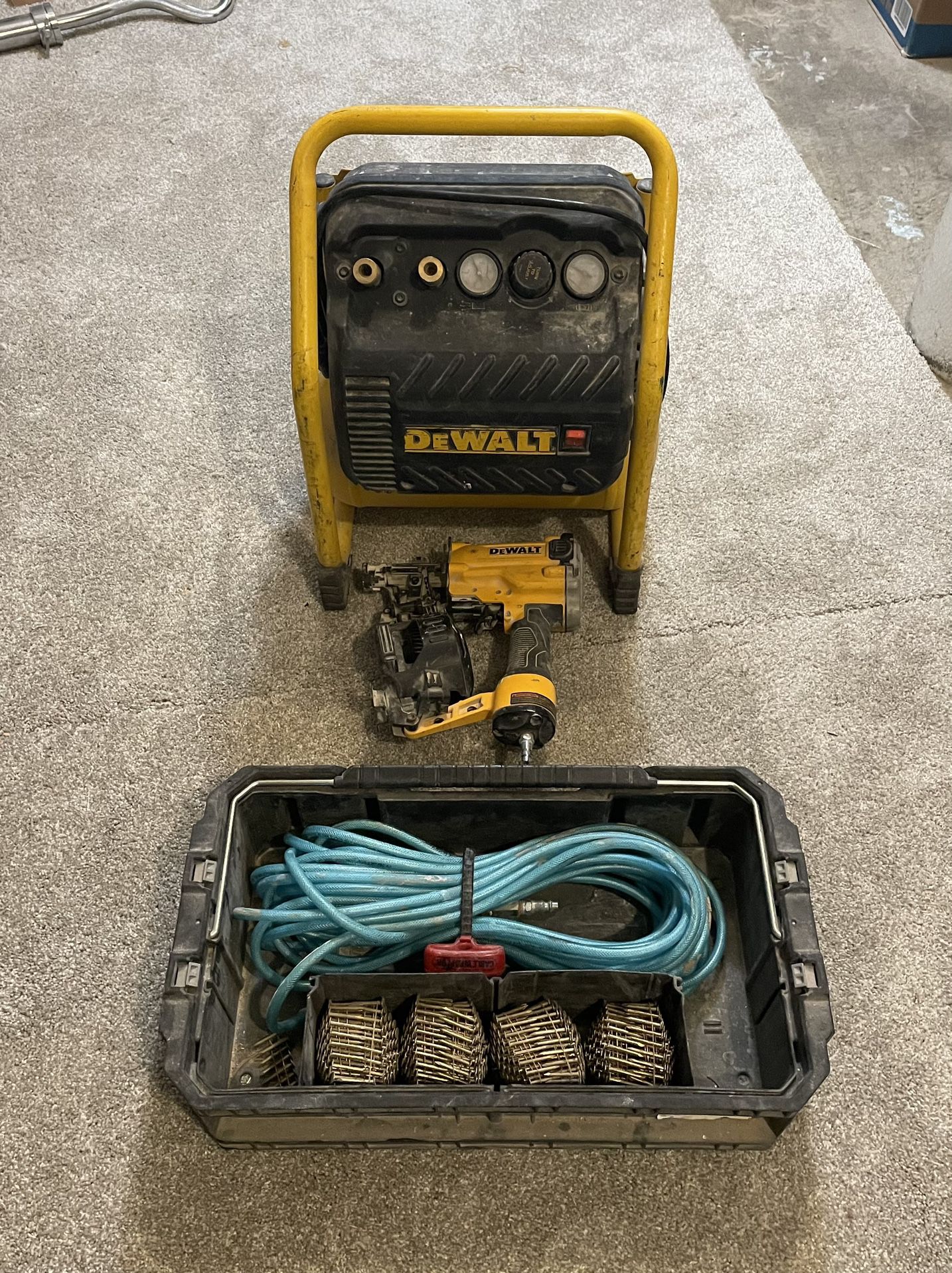 DEWALT Air Compressor for Trim, Quiet Operation with Coil Roofing Nailer, Polyurethane Air Hose Husky and 1000 Count Siding Nails 1-1/4 Inch