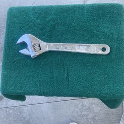 Crescent wrench, 15 inch