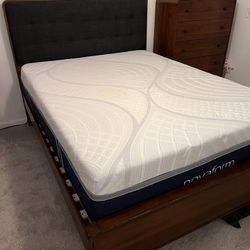 Queen Bed And Memory Foam Mattress 
